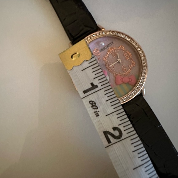 Hello kitty fashion watch - Picture 9 of 10